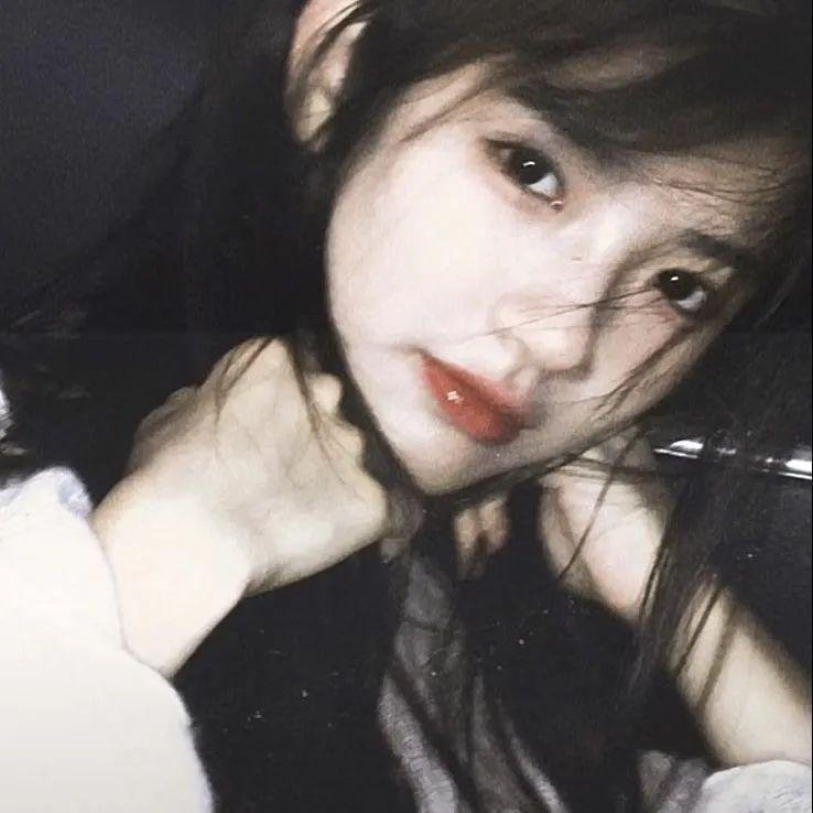 扬琴手
